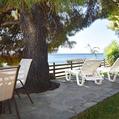 Barlee Beach Front House, Metamorfosi Buitenkant foto